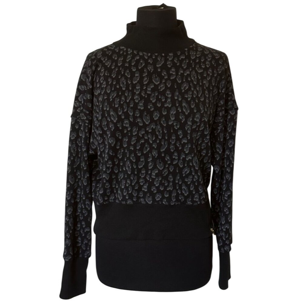 Women's Old Navy Loose Crop Black Animal Print Cotton Polyester Blend Size S